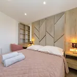 Masanda Villa *